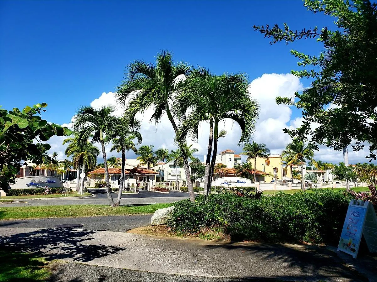 Mariposa Beach House Humacao